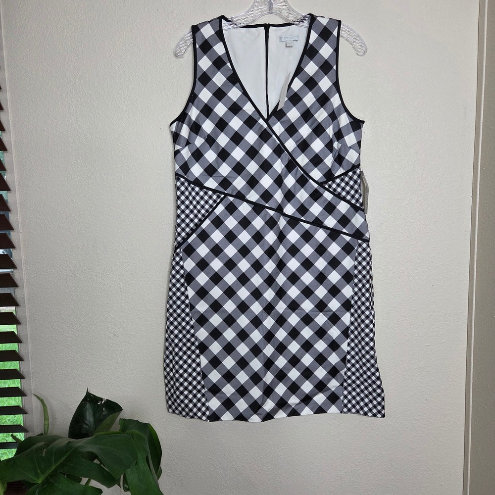 New York & Company Gingham Dress 6 Black‎ White Sleeveless Stretch Career Preppy